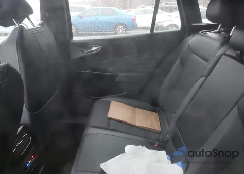 2023 Volkswagen Id.4 Awd Pro S Plus z USA, uszkodzony, nr VIN 1V2JNPE85PC044631